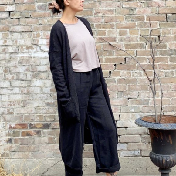 NWOT It Is Well L.A. Maxi Long Black Cardigan with Pockets, Size Small - Picture 1 of 5